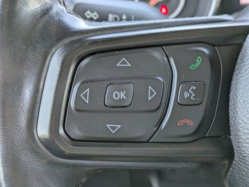 Used 2020 Jeep Gladiator Sport image 26