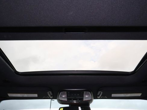 Used 2023 Dodge Charger Scat Pack image 12