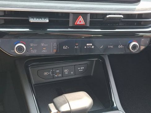 Used 2025 Kia K5 EX FWD image 16
