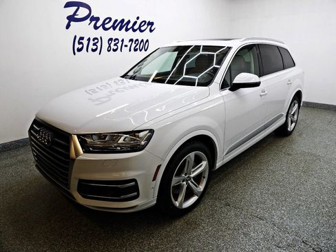 Used 2019 Audi Q7 3.0T Prestige image 1