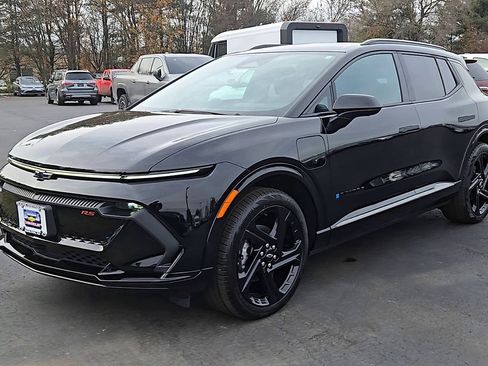 New 2026 Chevrolet Equinox EV RS image 8