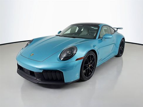 Certified 2026 Porsche 911 Carrera 4 GTS AWD/4WD image 1