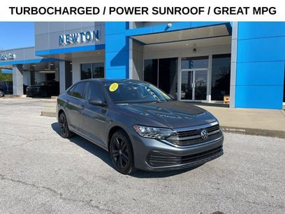 Used 2023 Volkswagen Jetta SE