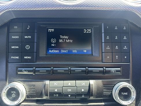 Used 2017 Ford Mustang GT RWD image 17