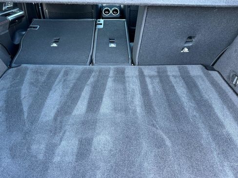 Used 2025 Mercedes-Benz GLA 250 4MATIC image 14