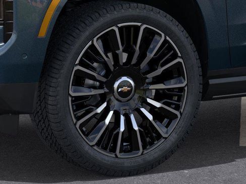 New 2026 Chevrolet Tahoe High Country image 9