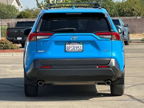 Certified 2019 Toyota RAV4 XLE w/ Convenience Package FWD image 6