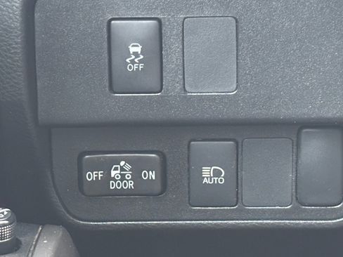 Used 2023 Toyota Tacoma SR5 w/ SX Package RWD image 32