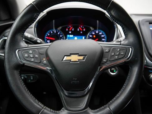 Used 2021 Chevrolet Equinox LT image 31