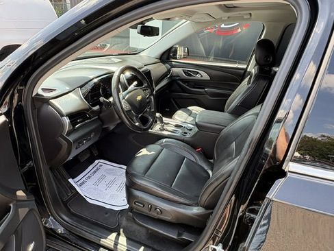 Used 2018 Chevrolet Traverse LT AWD/4WD image 12