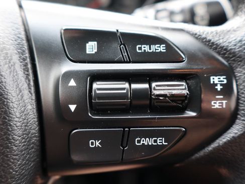 Used 2016 Kia Sorento LX AWD/4WD image 32