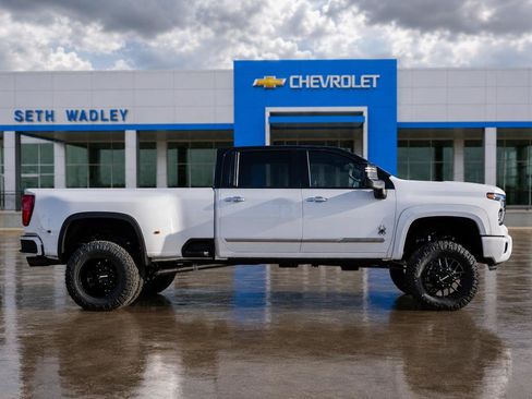 New 2026 Chevrolet Silverado 3500 High Country w/ High Country Premium Package AWD/4WD image 77