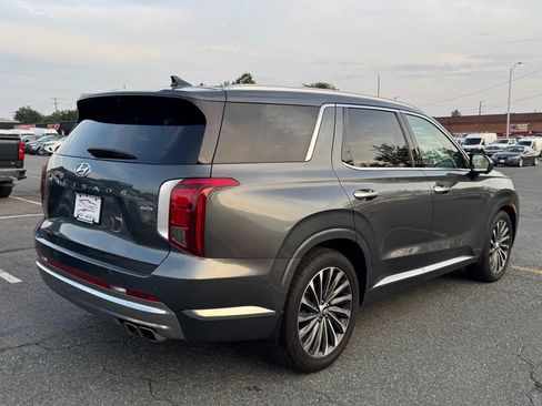 Used 2023 Hyundai Palisade Calligraphy AWD/4WD image 7