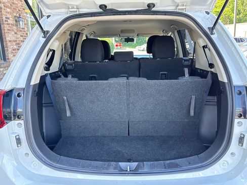 Used 2016 Mitsubishi Outlander ES FWD image 12