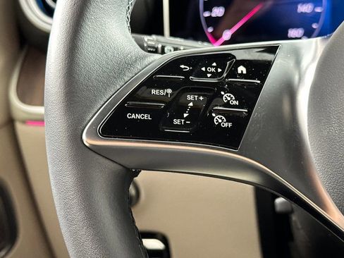 Certified 2025 Mercedes-Benz GLC 300 4MATIC image 30