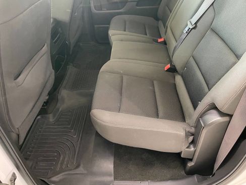 Used 2017 GMC Sierra 1500 SLE image 23