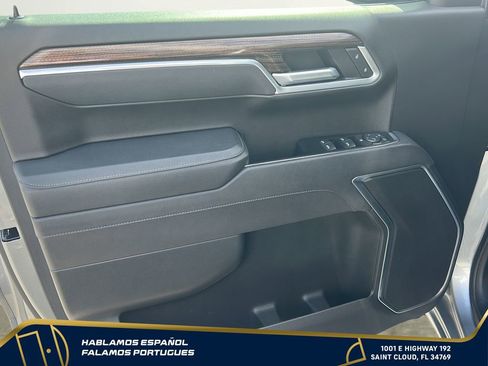 Certified 2025 Chevrolet Silverado 1500 RST AWD/4WD image 11