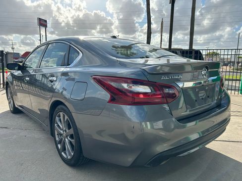 Used 2018 Nissan Altima 2.5 SR w/ SR Special Edition FWD image 4