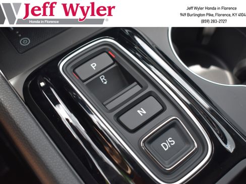 New 2025 Honda Pilot Touring image 20