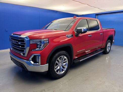 Used 2021 GMC Sierra 1500 SLT w/ SLT Premium Plus Package image 4