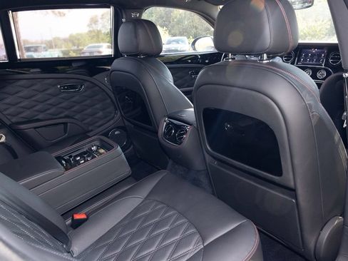 Used 2019 Bentley Mulsanne RWD image 53