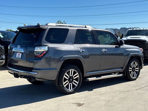 Used 2022 Toyota 4Runner Limited image 4