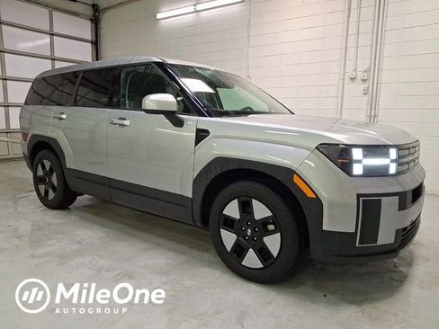 Certified 2026 Hyundai Santa Fe SE image 1