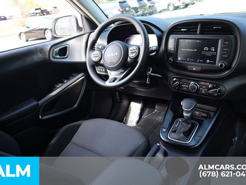 Used 2024 Kia Soul LX w/ Option Group 015 image 25