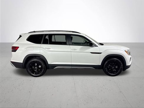 New 2026 Volkswagen Atlas Peak Edition AWD/4WD image 5