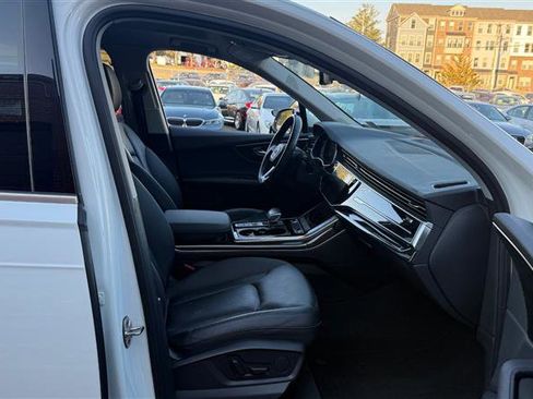 Used 2022 Audi Q7 3.0T Premium Plus image 7