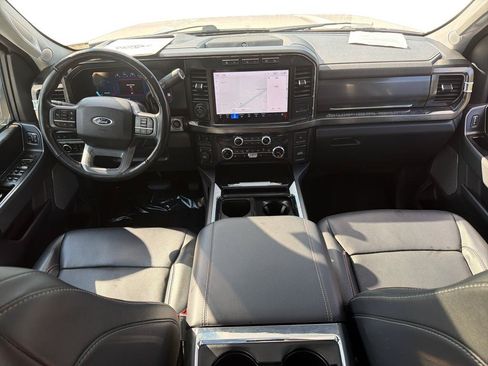 Used 2024 Ford F250 Lariat w/ Lariat Ultimate Package AWD/4WD image 8