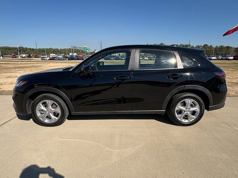 Certified 2024 Honda HR-V LX image 5