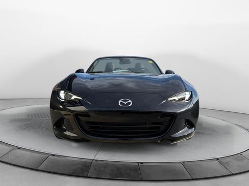 New 2025 MAZDA MX-5 Miata Grand Touring image 2