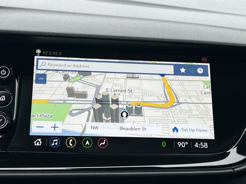 Used 2023 Buick Envision Avenir AWD/4WD image 18
