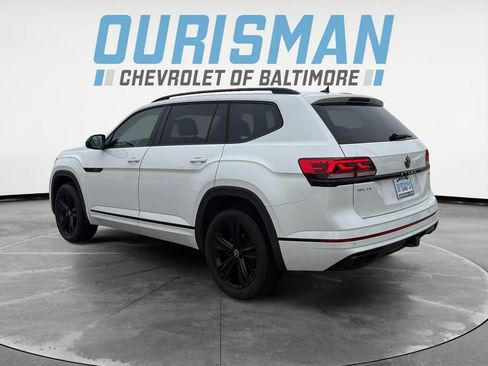 Used 2023 Volkswagen Atlas SEL R-Line image 4