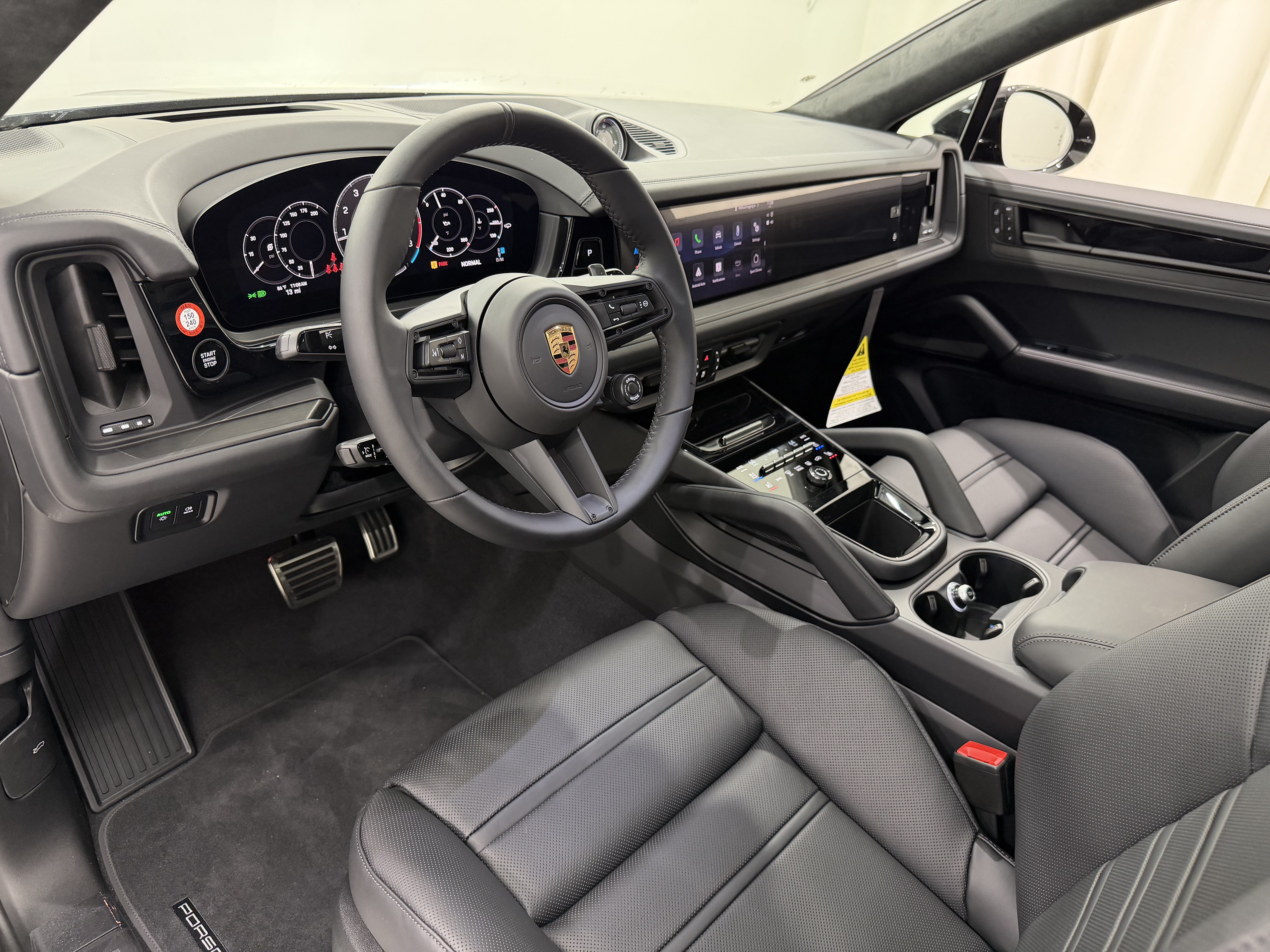 New 2026 Porsche Cayenne GTS AWD/4WD image 26