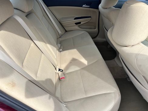 Used 2011 Honda Accord LX image 8