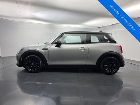 Used 2024 MINI Cooper 2-Door Hardtop FWD image 7