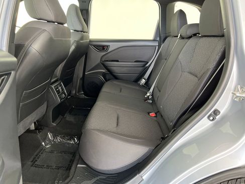 Certified 2025 Subaru Forester Premium AWD/4WD image 27