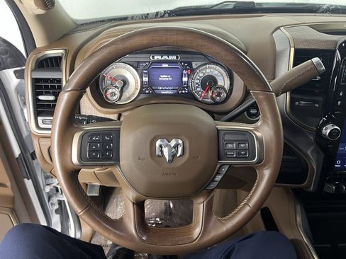 Used 2022 RAM 2500 Limited image 15