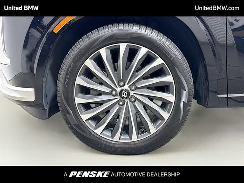 Used 2024 Hyundai Palisade Calligraphy AWD/4WD image 2