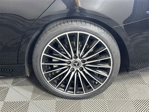 Certified 2023 Mercedes-Benz C 300 Sedan image 22