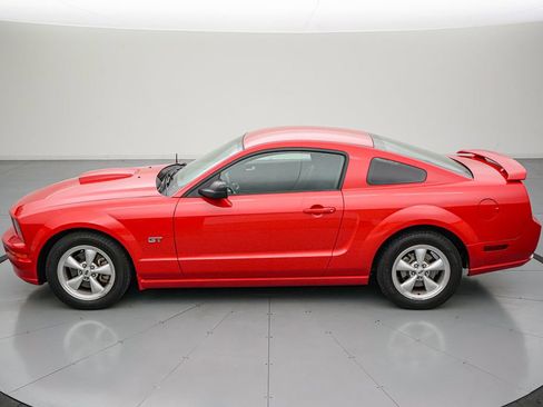 Used 2007 Ford Mustang GT RWD image 7