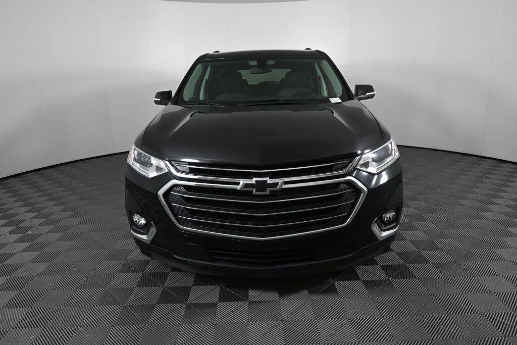 Used 2021 Chevrolet Traverse LT FWD image 32