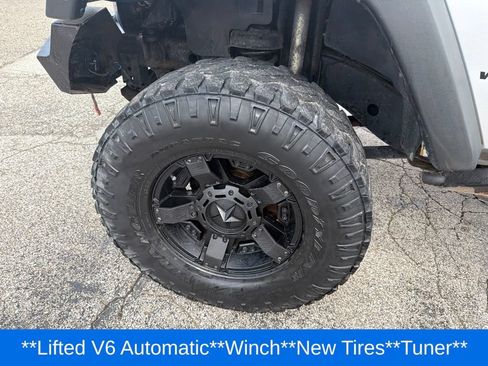 Used 2008 Jeep Wrangler X AWD/4WD image 21