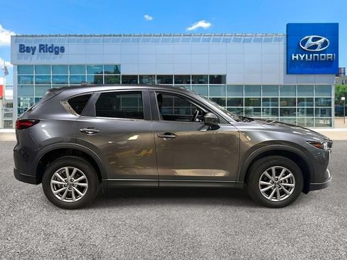 Used 2023 MAZDA CX-5 AWD 2.5 S image 2