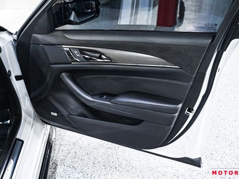 Used 2018 Cadillac CTS V w/ Carbon Fiber Package RWD image 42