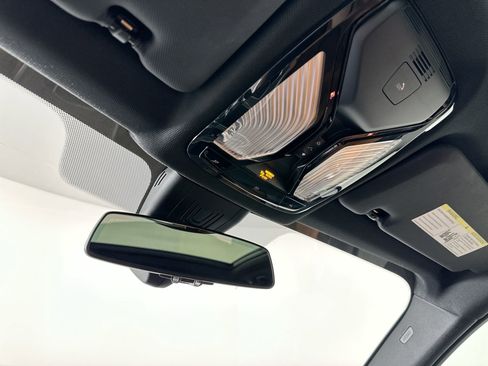 Used 2023 BMW X5 xDrive40i w/ M Sport Package image 21