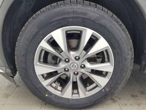 Used 2018 Nissan Murano SV FWD image 31