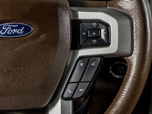 Used 2021 Ford F250 King Ranch w/ King Ranch Ultimate Package AWD/4WD image 18
